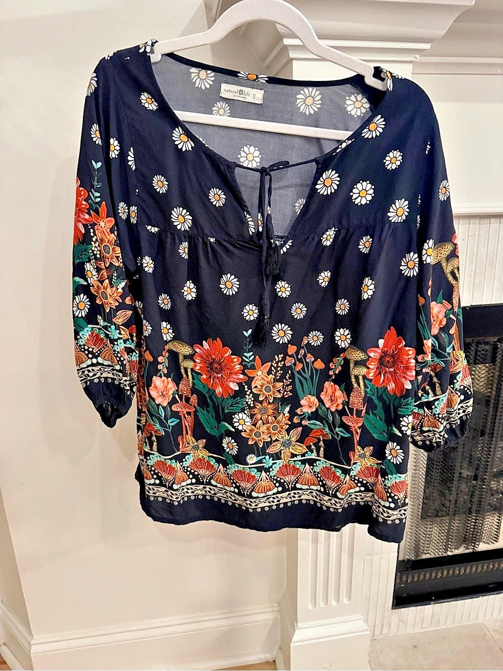 Natural Life Maribel Top Floral Blouse Black & Orange Small